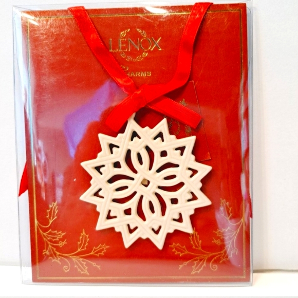 Lenox Charms - Pierced Star - 5 items - Picture 2 of 7